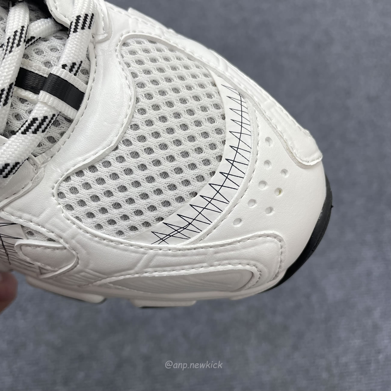 Dior Chrono Sneaker Mesh With White Black 19w White (2) - newkick.app